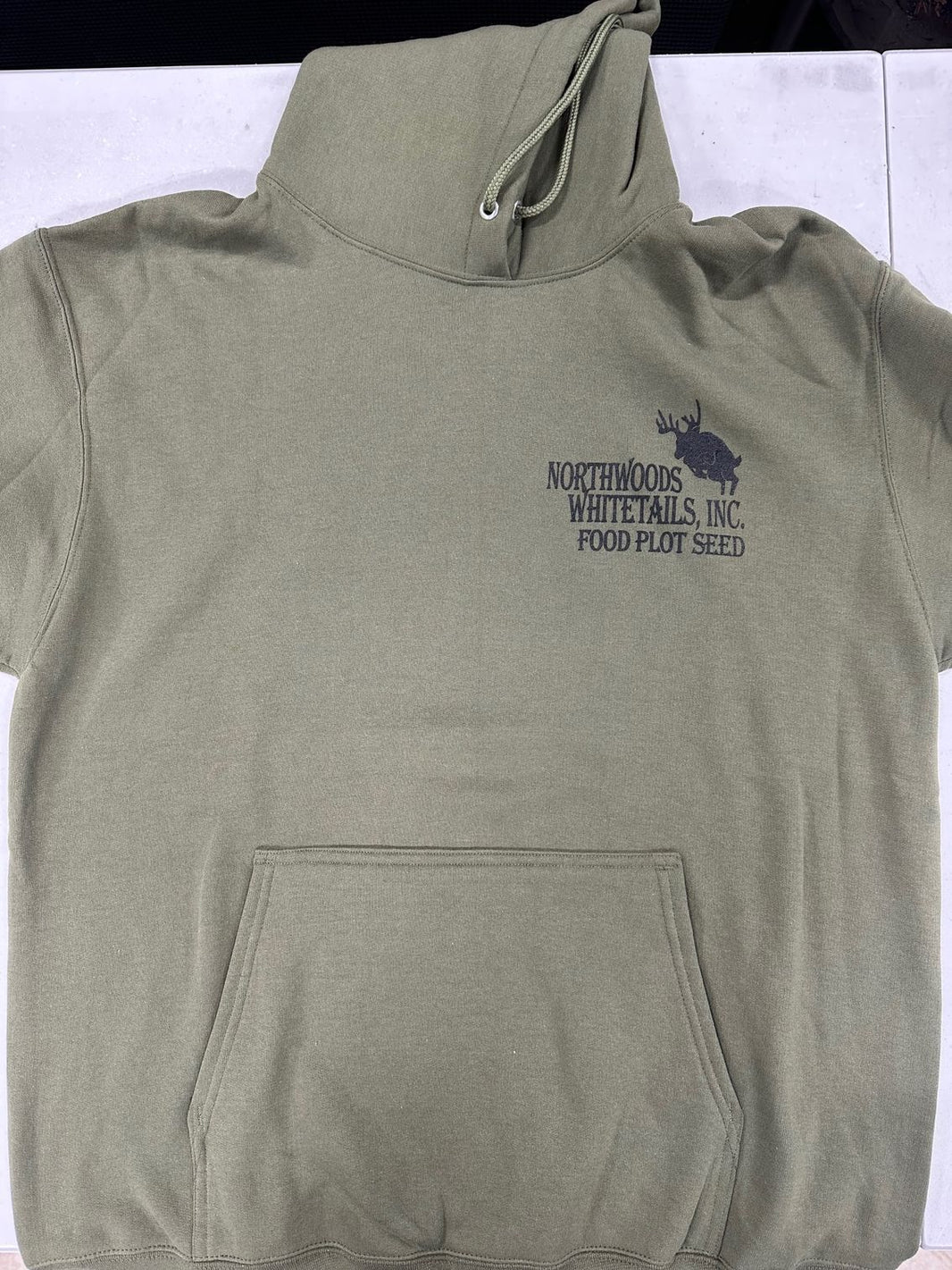 CLOTHING Northwoods Whitetails Food Plot Seed